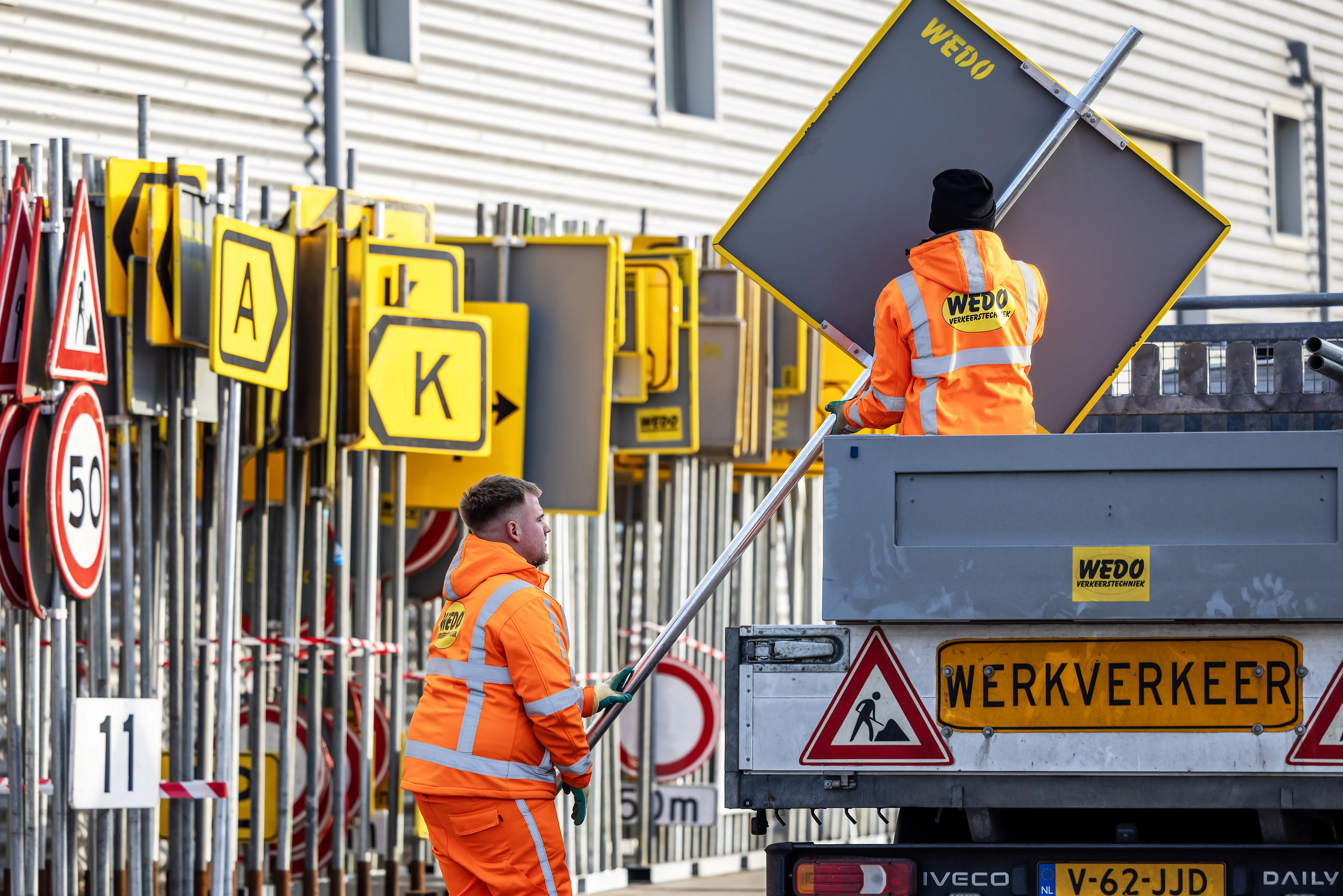 Tijdelijke omleidingsborden en omleiding bij wegwerkzaamheden